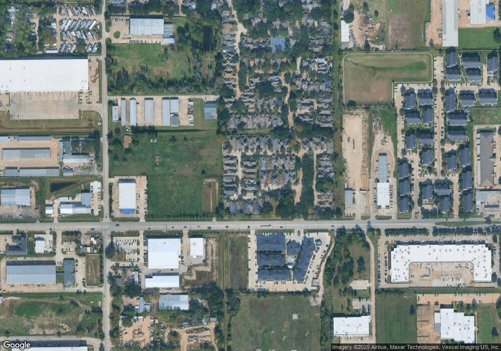 6810 Oakwood Grove, Houston, TX 77040 - photo 1