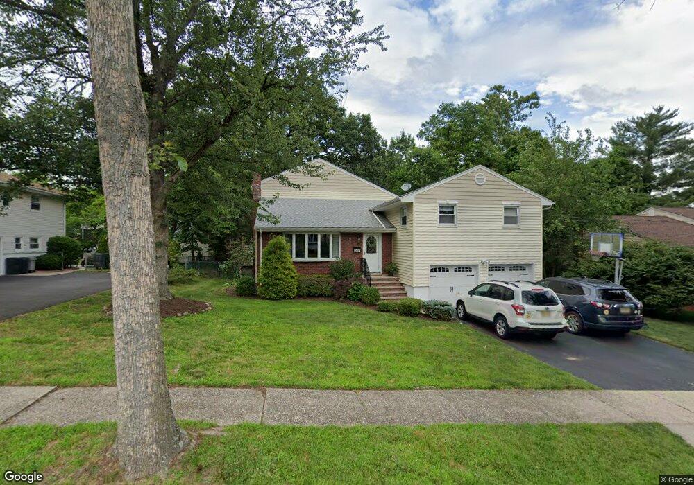 824 Glenside Ct W, Oradell, NJ 07649 - photo 1