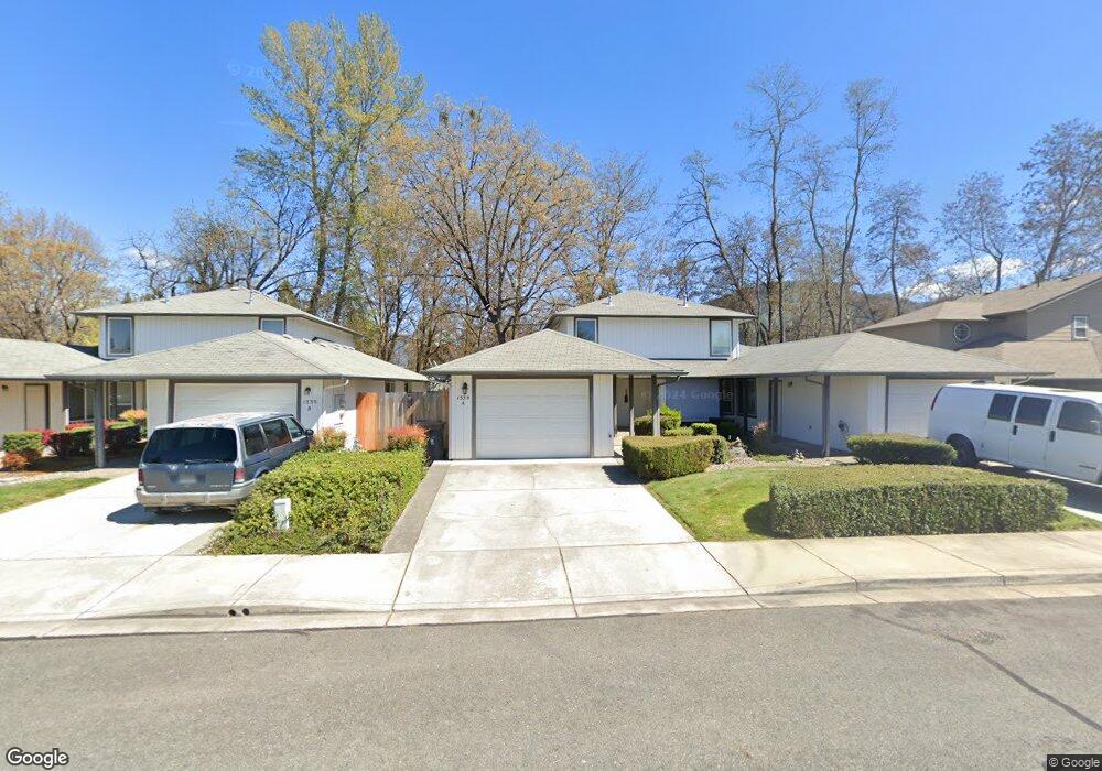 1339 Golden Park Dr, Grants Pass, OR 97527 - photo 1