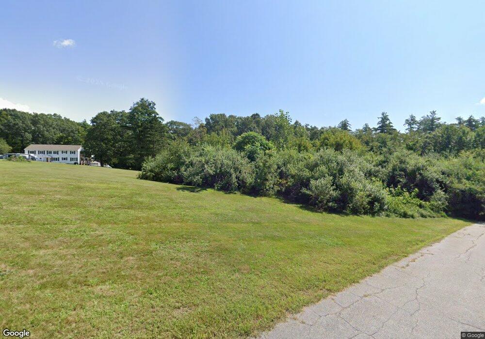 213 Center Rd, Pembroke, NH 03275 - photo 1