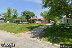 574 N 3rd St, Tecumseh, NE 68450