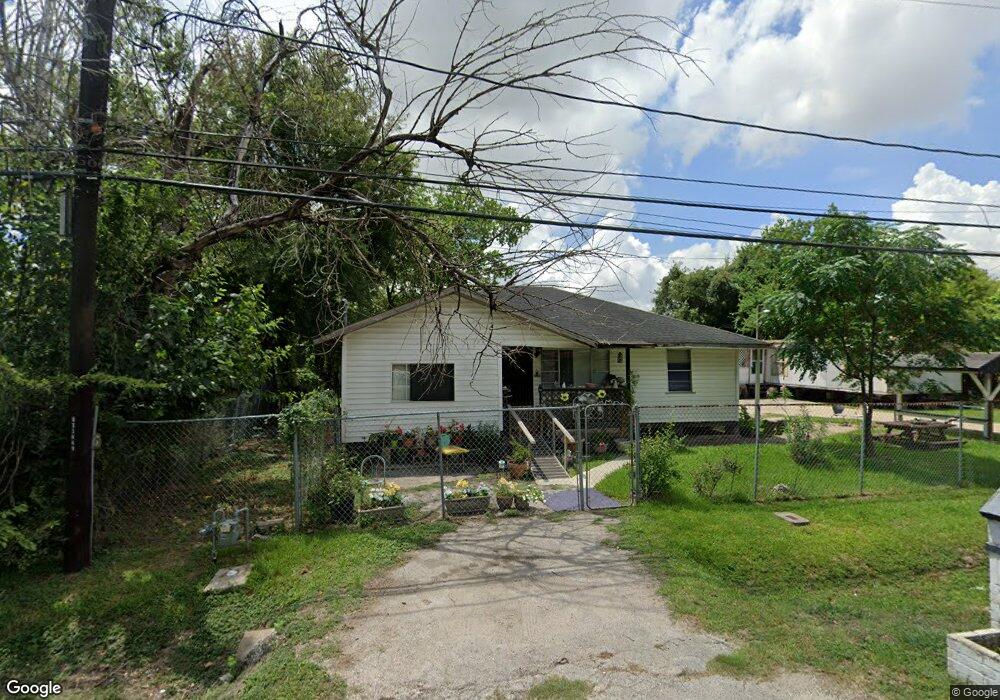 14116 Renault St, Houston, TX 77015 - photo 1