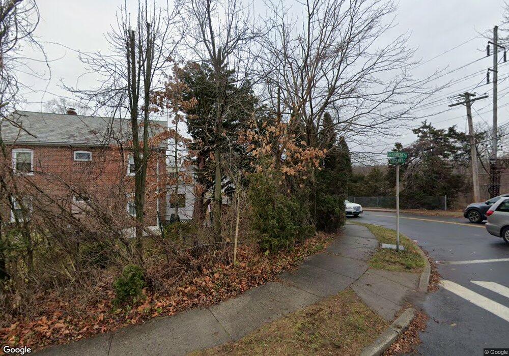 231 Grasmere Ave unit 1st Fl., Fairfield, CT 06824 - photo 1