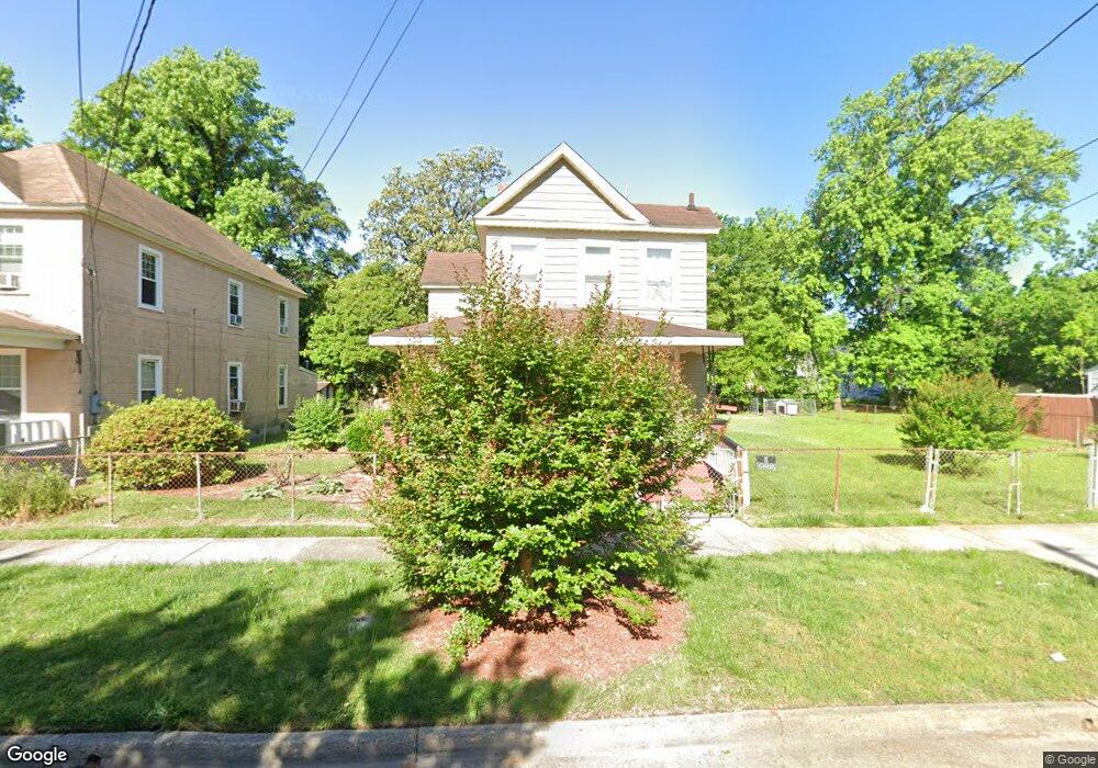 2118 Charleston Ave, Portsmouth, VA 23704 - photo 1