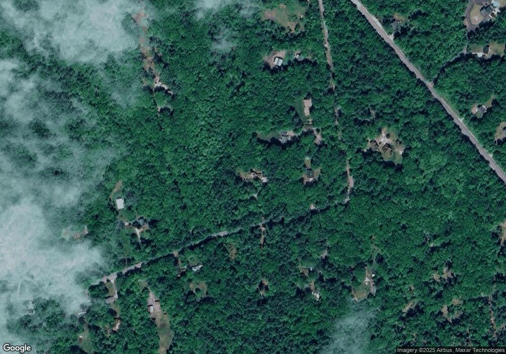 537 Barnard Hill Rd, Weare, NH 03281 - photo 1