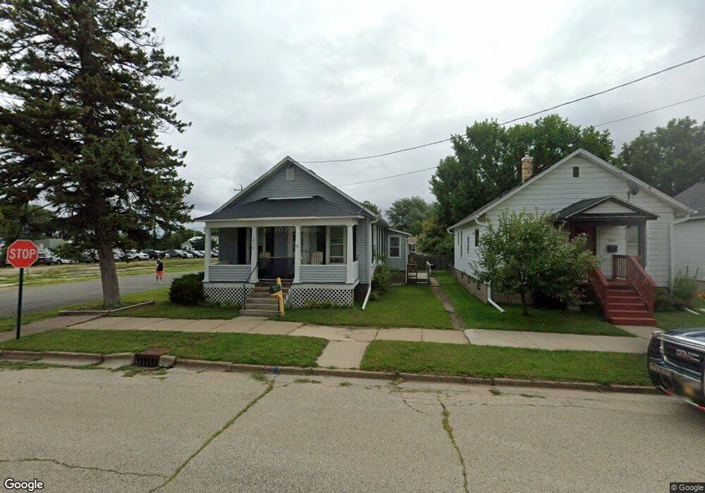 1818 12th St, Menominee, MI 49858 - photo 1