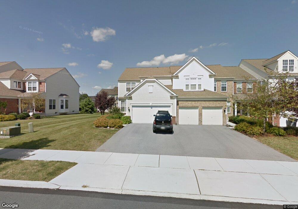 5263 Blue Sky Dr, Orefield, PA 18069 - photo 1