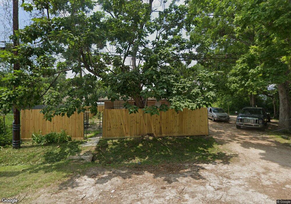 854 Fortune St, Houston, TX 77088 - photo 1