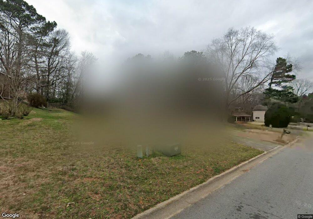 1639 Squire Dr SW, Marietta, GA 30008 - photo 1