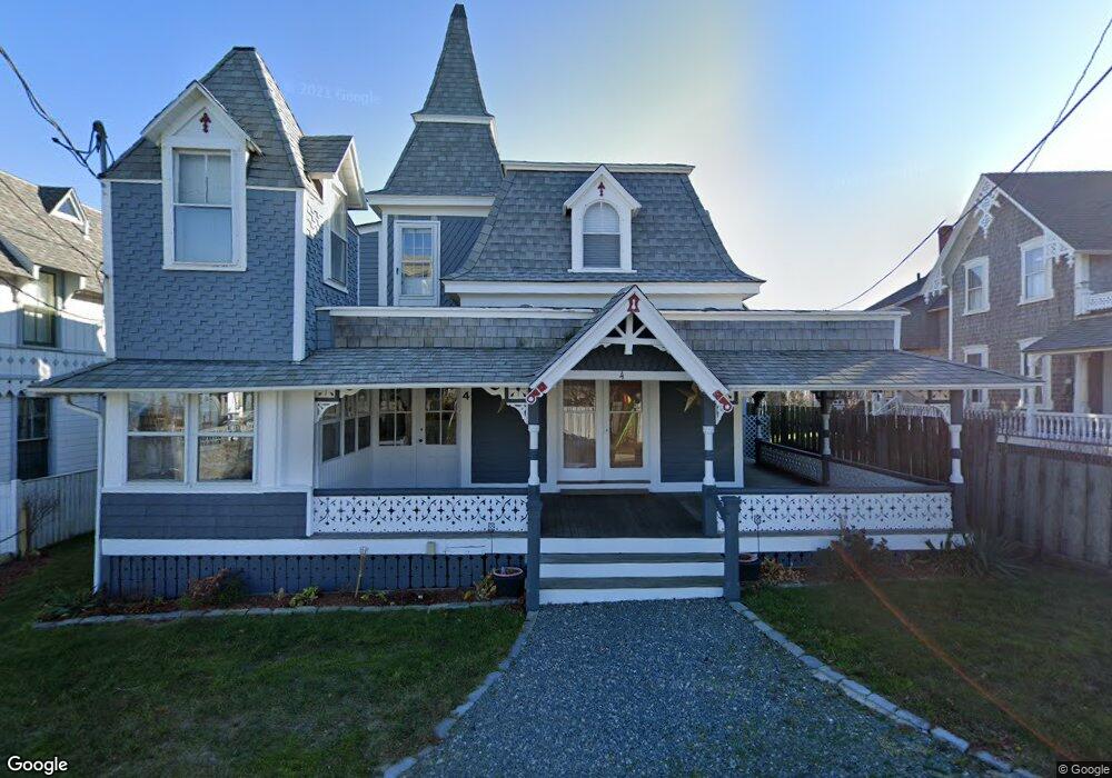 4 Samoset Ave, Oak Bluffs, MA 02557 - photo 1