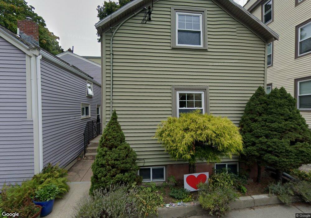 10 Hart St, Brookline, MA 02445 - photo 1