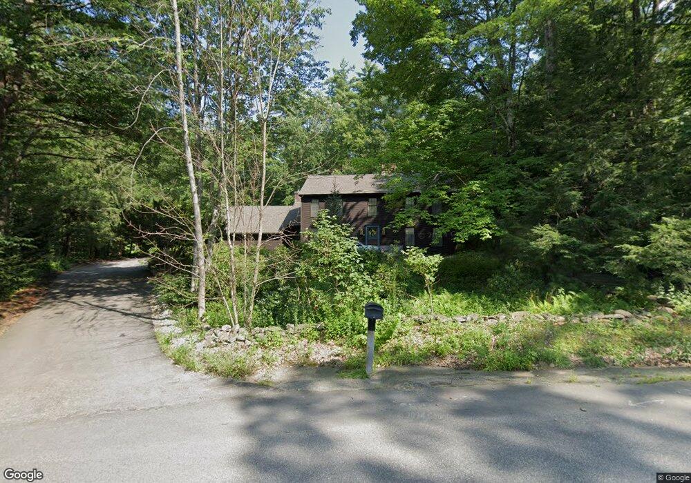 28 Rocky Point Dr, Bow, NH 03304 - photo 1