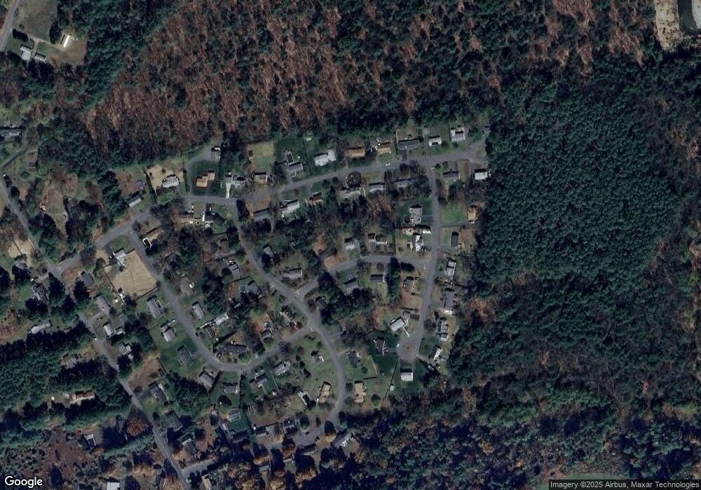 15 Hancock Ln, Greenfield, MA 01301 - photo 1