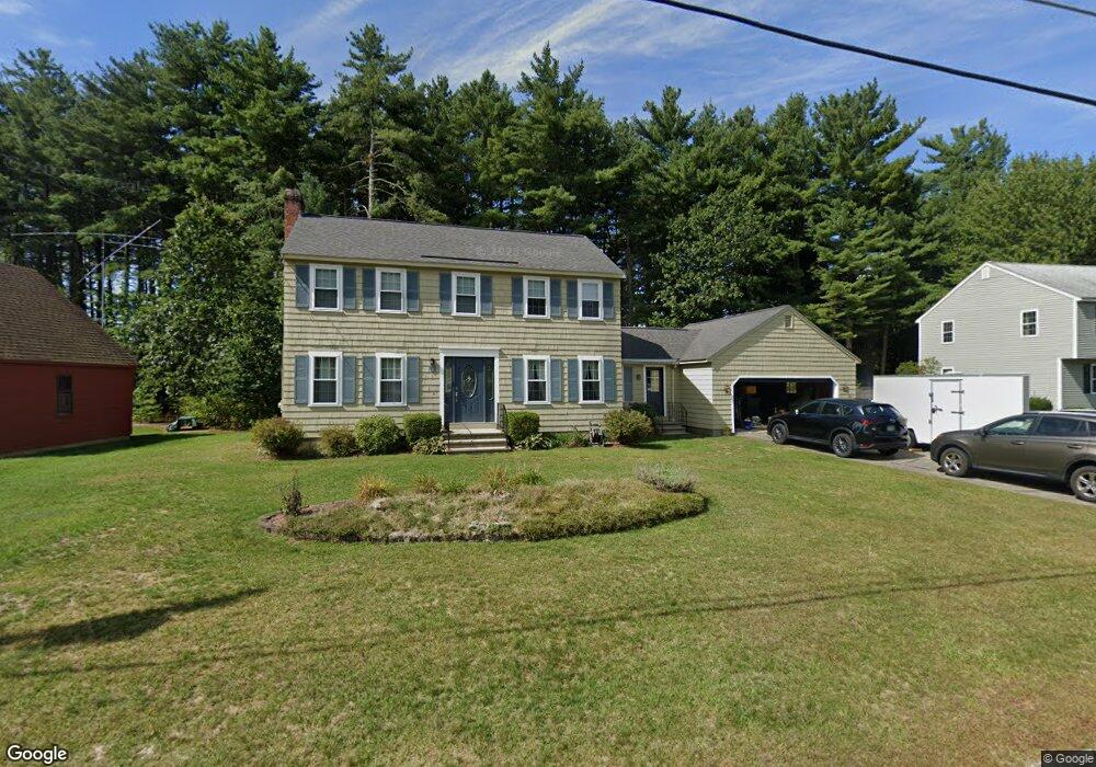 10 Watersedge Dr, Nashua, NH 03063 - photo 1