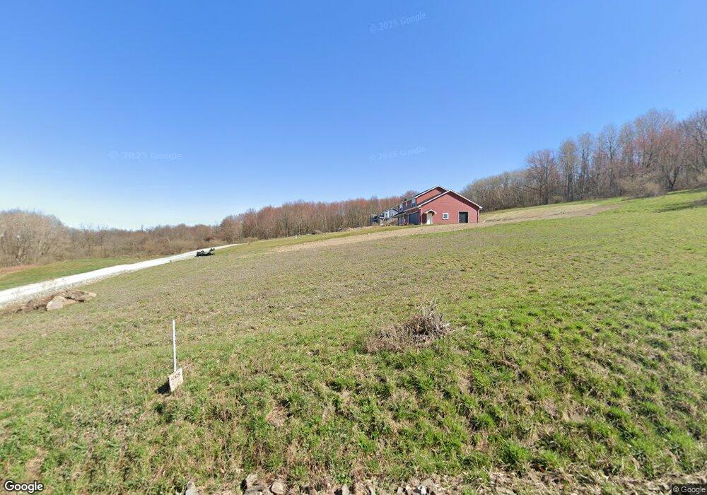 14028 Upper Maple Dr, Clarks Summit, PA 18411 - photo 1