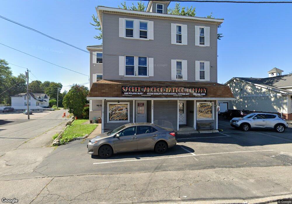 200 Pulaski Blvd unit 2, Bellingham, MA 02019 - photo 1