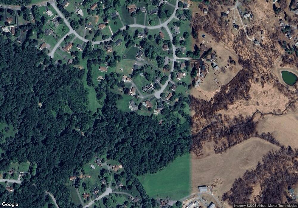 5223 Stone Mill Ct, Sykesville, MD 21784 - photo 1