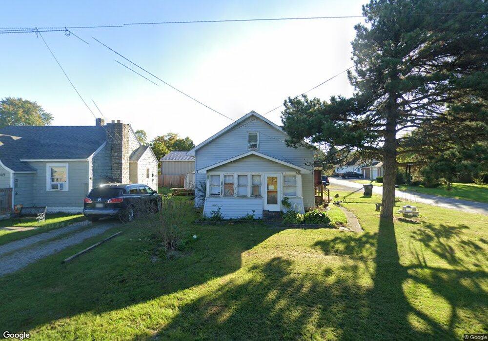 1811 Zeits Ave, Lima, OH 45804 - photo 1