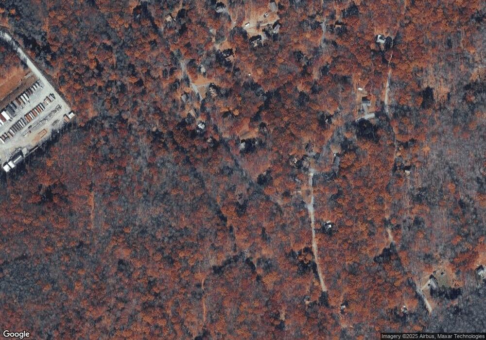 415 Pine Tree Dr, Cresco, PA 18326 - photo 1