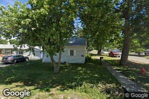 129 E Maple St, Moweaqua, IL 62550