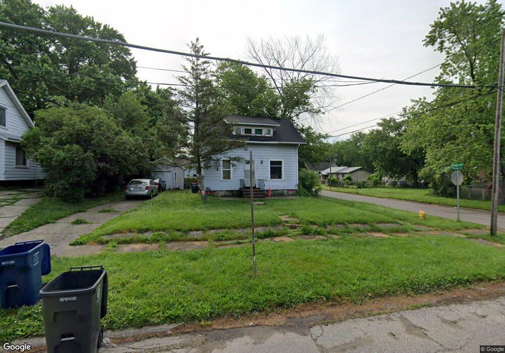 1702 N Vernon Ave, Flint, MI 48506 - photo 1