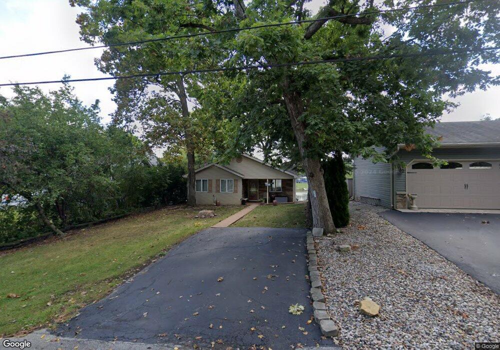 943 N Lakeview Dr, Lowell, IN 46356 - photo 1