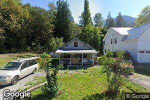 711 Old Cascade Hwy E, Skykomish, WA 98288