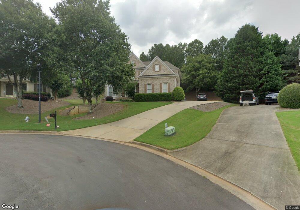 4060 Hillcrest View Ct, Suwanee, GA 30024 - photo 1