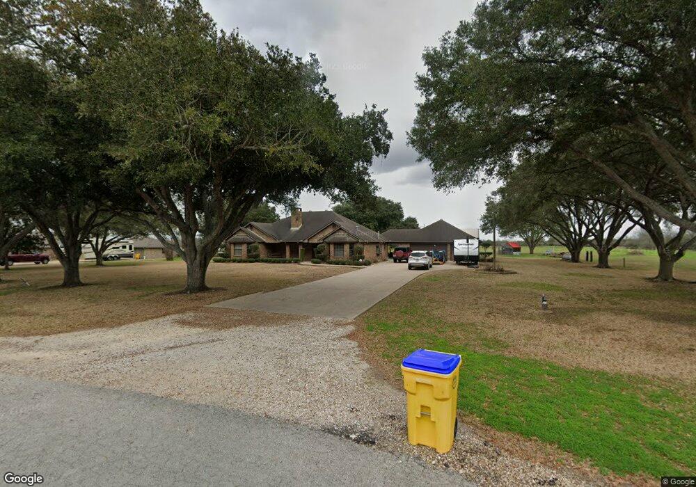 1510 Dodge Ln, Wallis, TX 77485 - photo 1