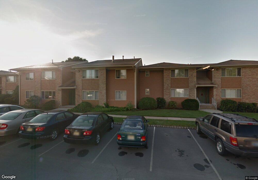 406 Cynthia Ct, Princeton, NJ 08540 - photo 1