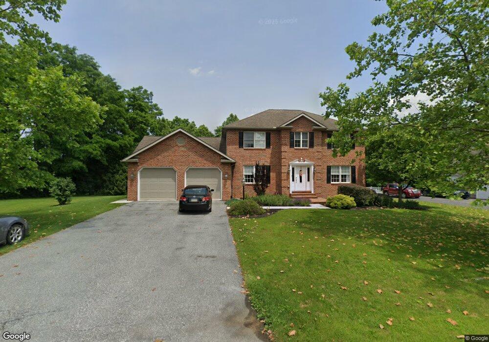 5 Tyler Dr, Chambersburg, PA 17201 - photo 1