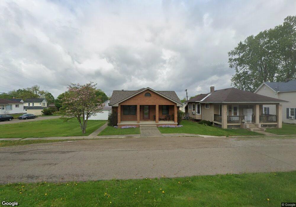 715 Fairview Blvd, Coshocton, OH 43812 - photo 1