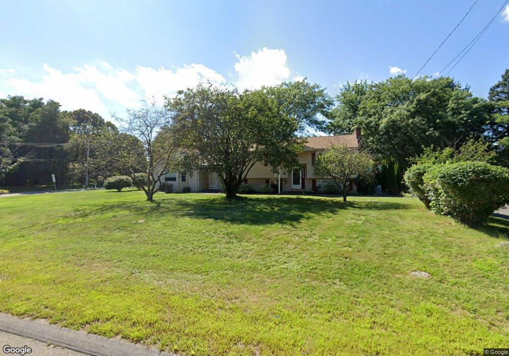 123 Shears St, Wrentham, MA 02093 - photo 1