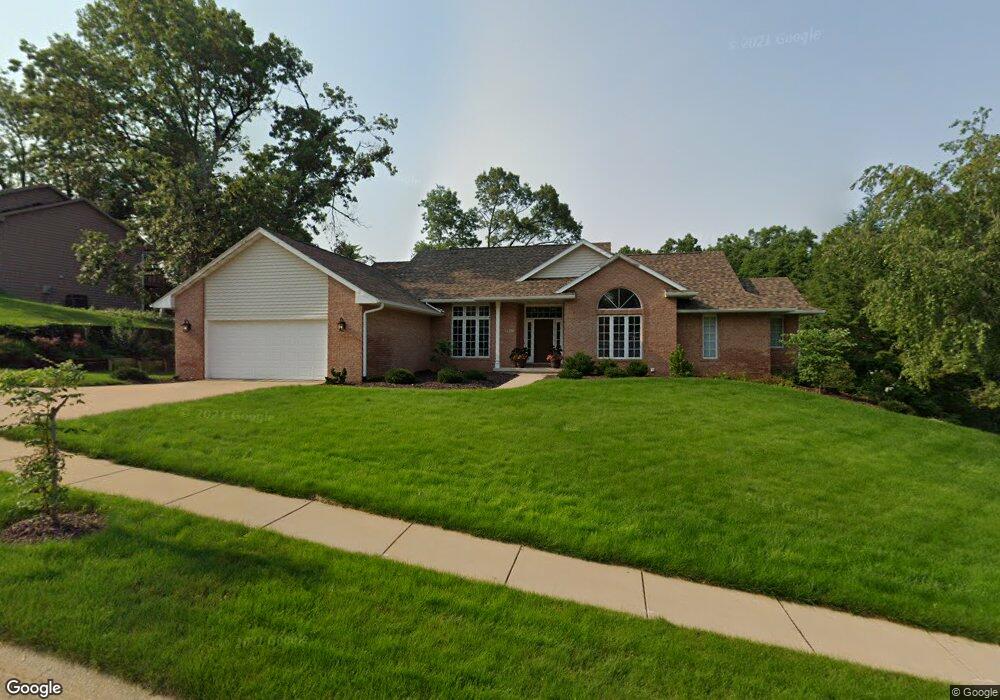 3555 Rimrock Dr NE, Cedar Rapids, IA 52402 - photo 1