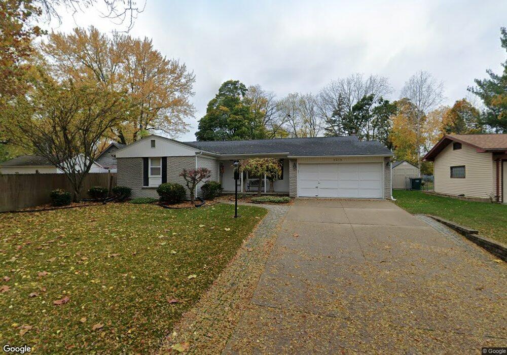 2318 Grant St, Lansing, MI 48910 - photo 1