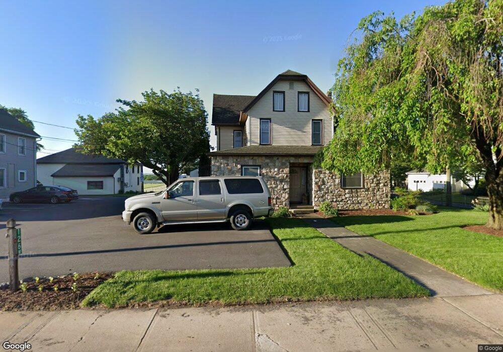 126 W Main St, Leola, PA 17540 - photo 1