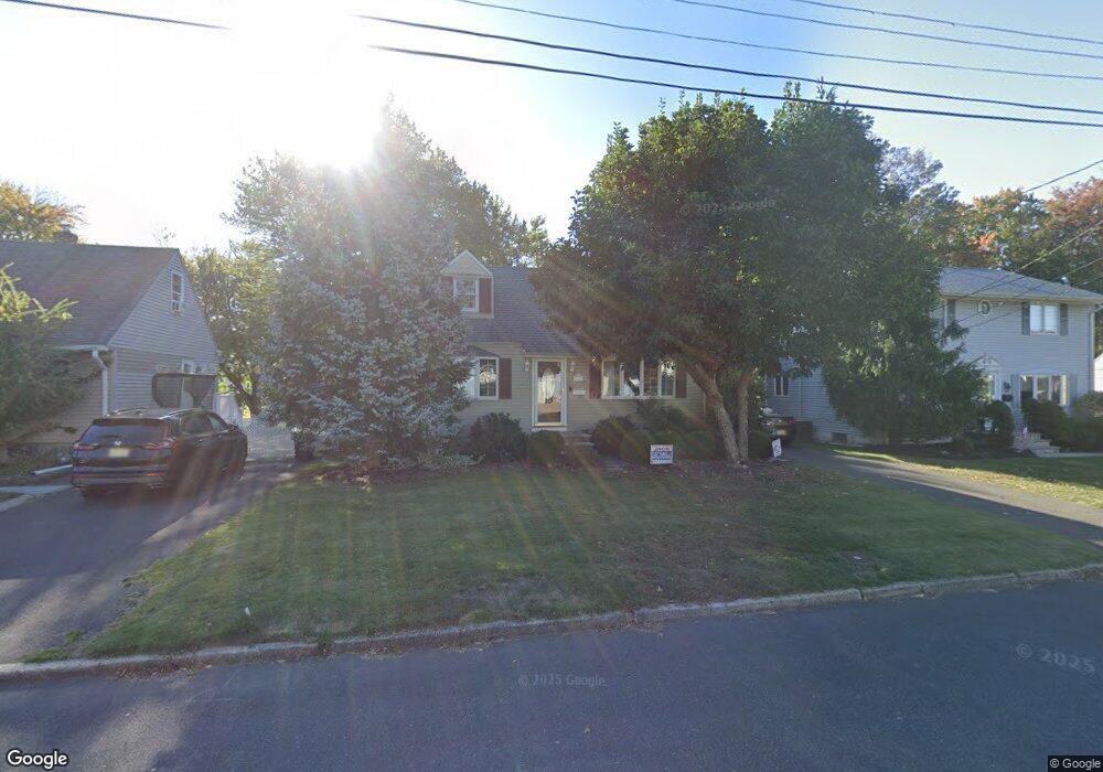 10 Georgian Dr, Clark, NJ 07066 - photo 1