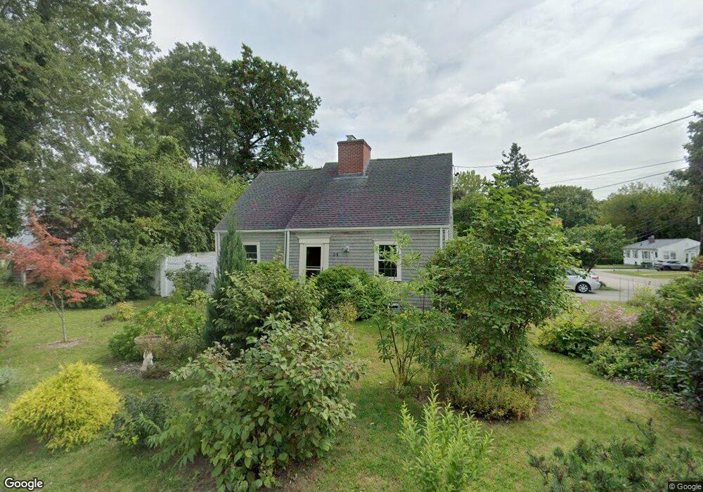 54 Parkway Ave, Cranston, RI 02905 - photo 1