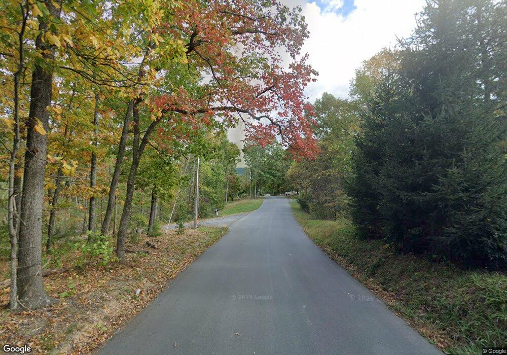 1122 Sawmill Rd, Hedgesville, WV 25427 - photo 1