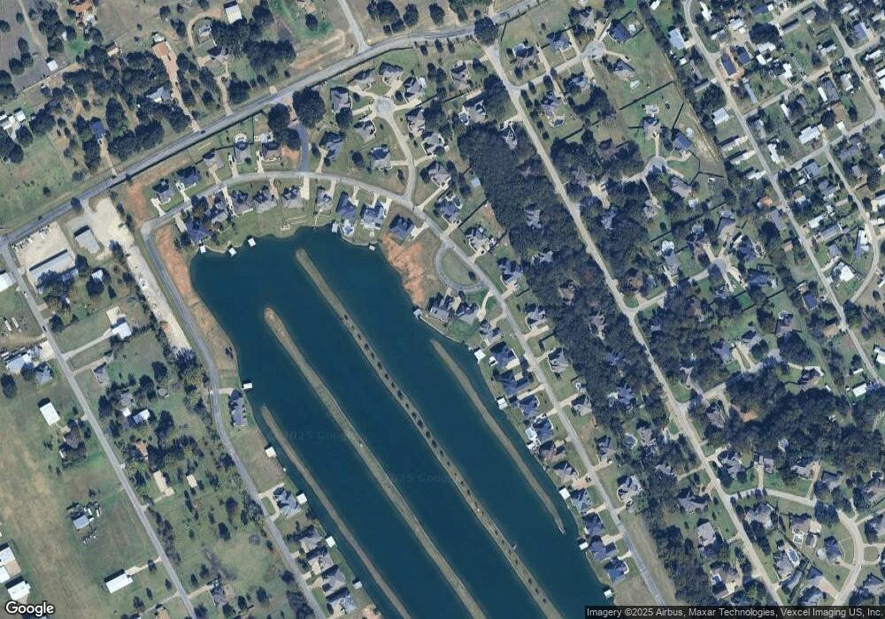 4008 Upper Lake Cir, Granbury, TX 76049 - photo 1