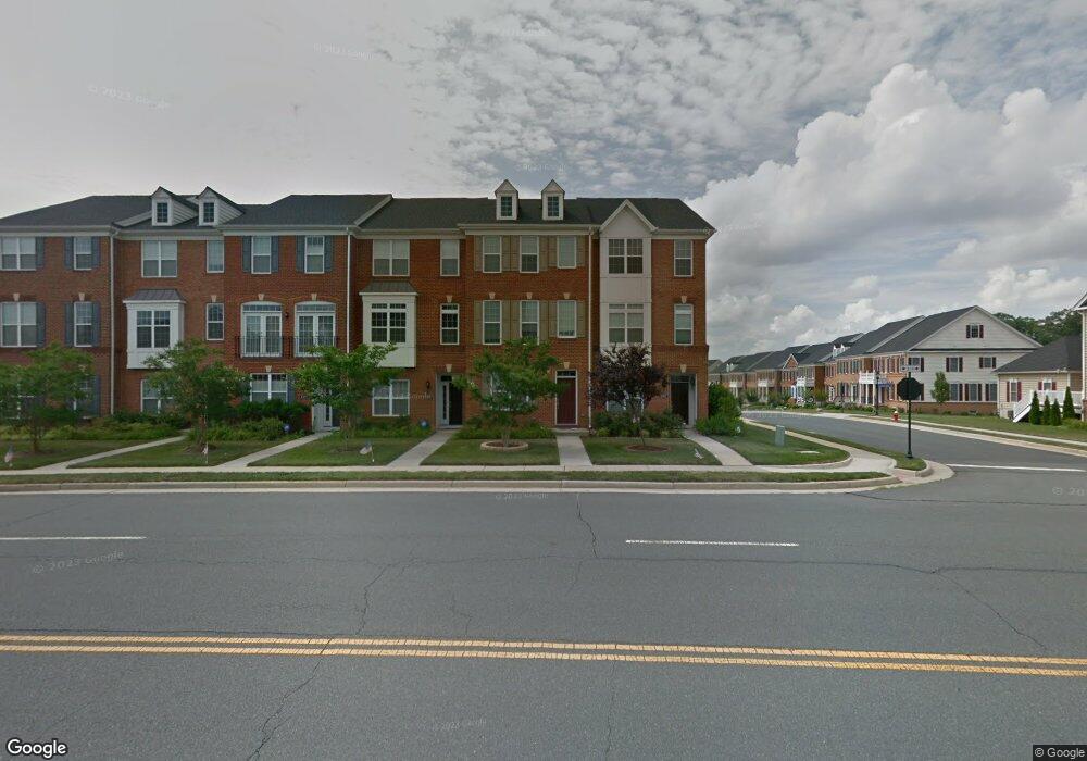 43169 Loudoun Reserve Dr, Ashburn, VA 20148 - photo 1