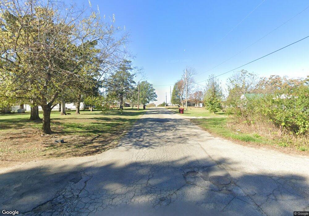 701 E Trice St, Hugo, OK 74743 - photo 1