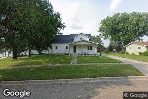 212 E 7th St, Adrian, MN 56110