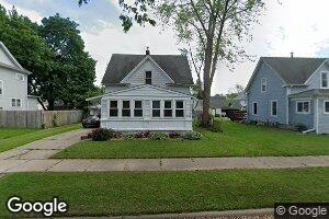 924 Bertch Ave, Waterloo, IA 50702