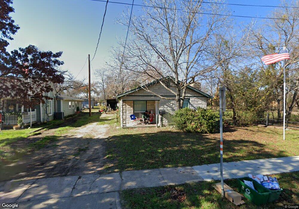 405 S Center St, Grand Prairie, TX 75051 - photo 1