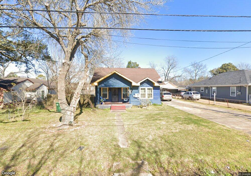 8215 Grafton St, Houston, TX 77017 - photo 1