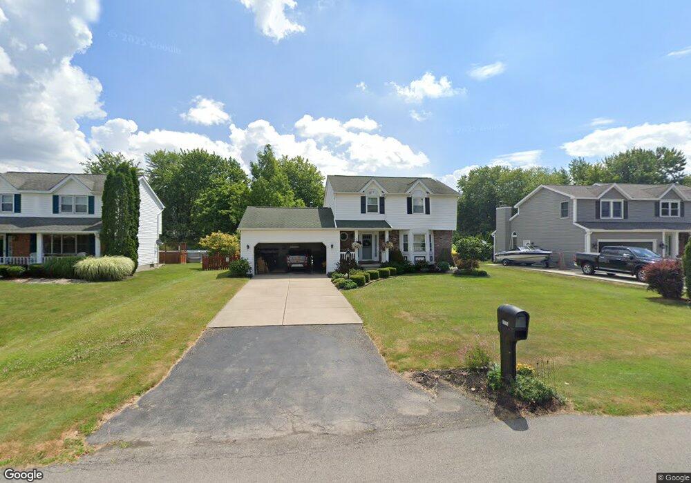 7275 Winbert Dr, North Tonawanda, NY 14120 - photo 1