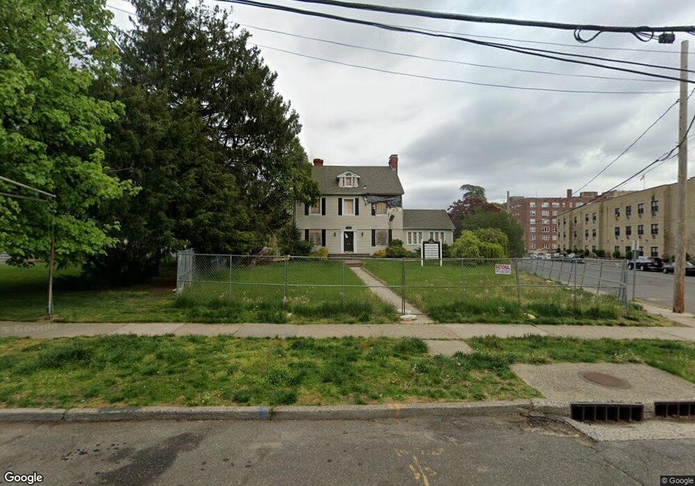 58 Hilton Ave, Hempstead, NY 11550 - photo 1