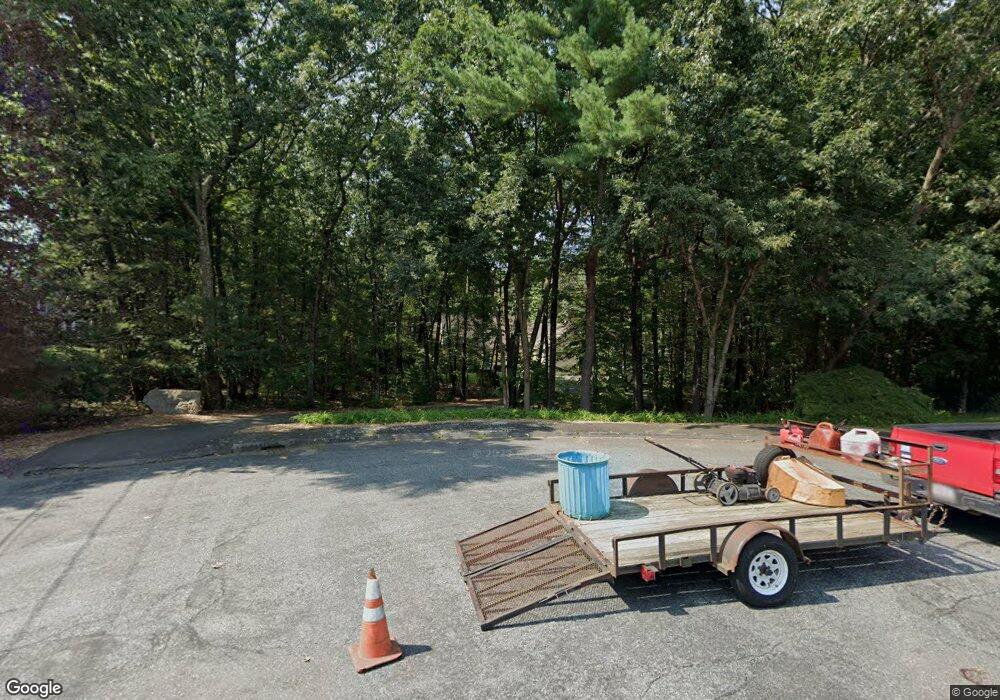 7 Old Carriage Ln, Franklin, MA 02038 - photo 1