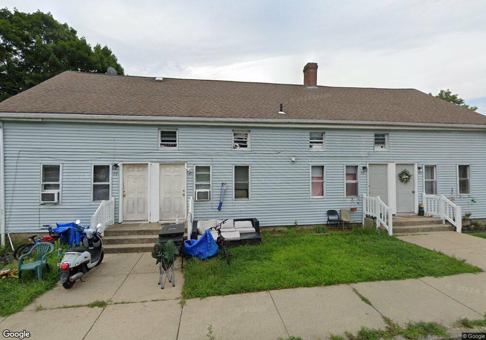 41 N Chestnut St, Plainfield, CT 06354 - photo 1